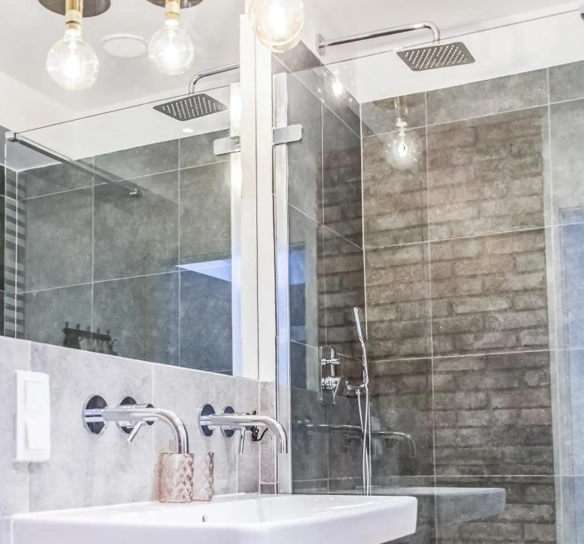 Family Luxury Pure Old Town Apartament 1-8, 2 Sypialnie I Salon, Parking Pub, 60M2 Gdańsk 0*,  Polen